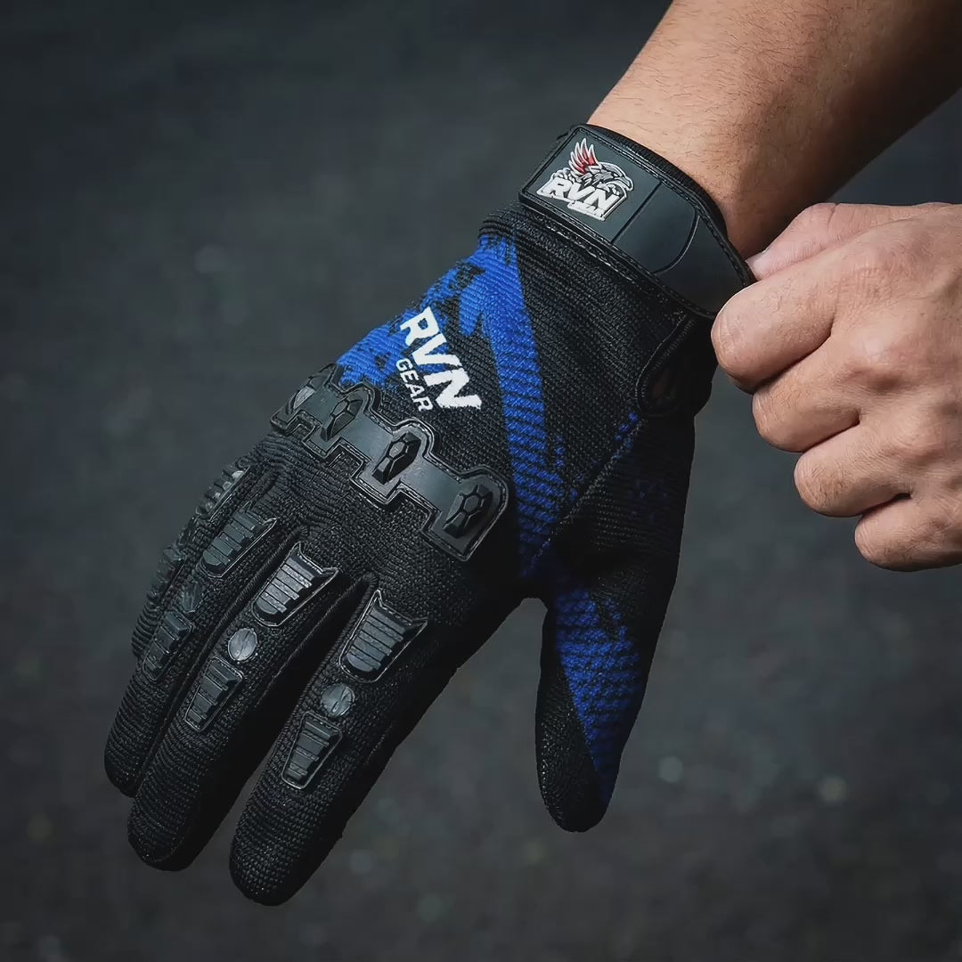 Load video: RVN Gear - TrailForce Protective Riding Gloves